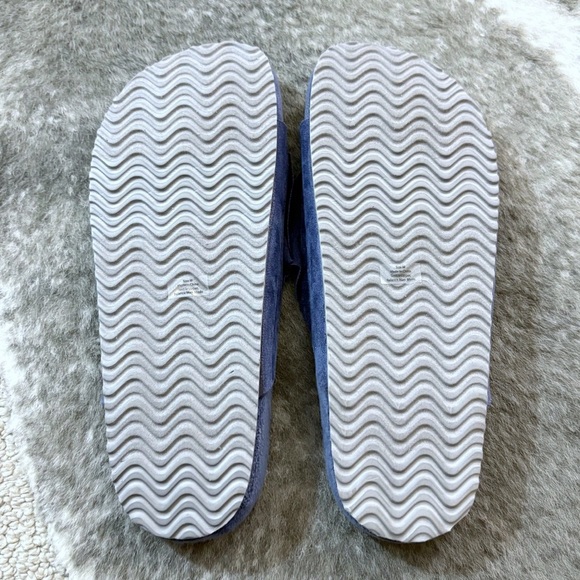 Dearfoams Megan Microsuede Knot Molded Footbed Sandals - Picture 9 of 10